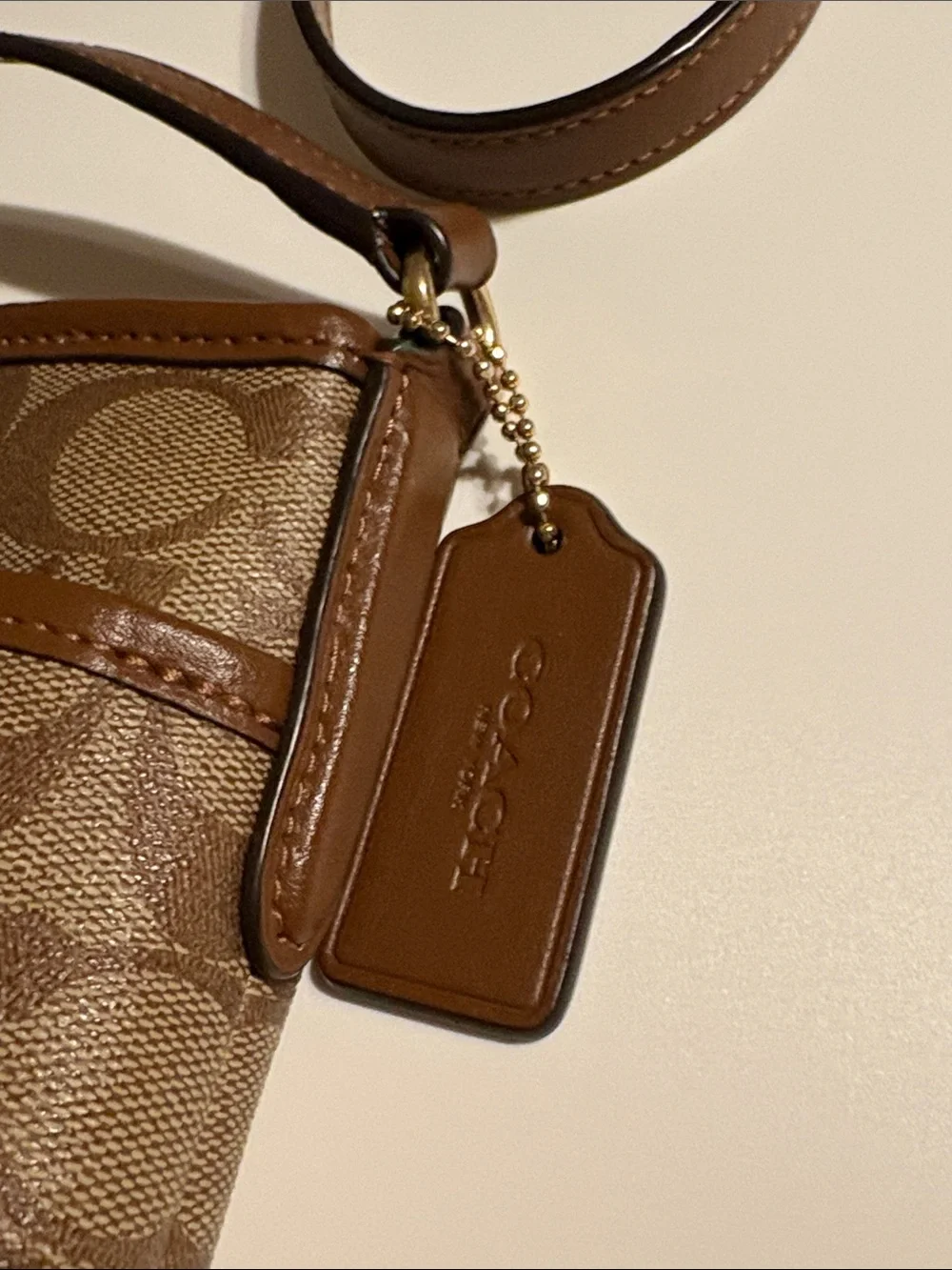 Coach Signature coated Canvas File Crossbody Bag purse tan brown excellent